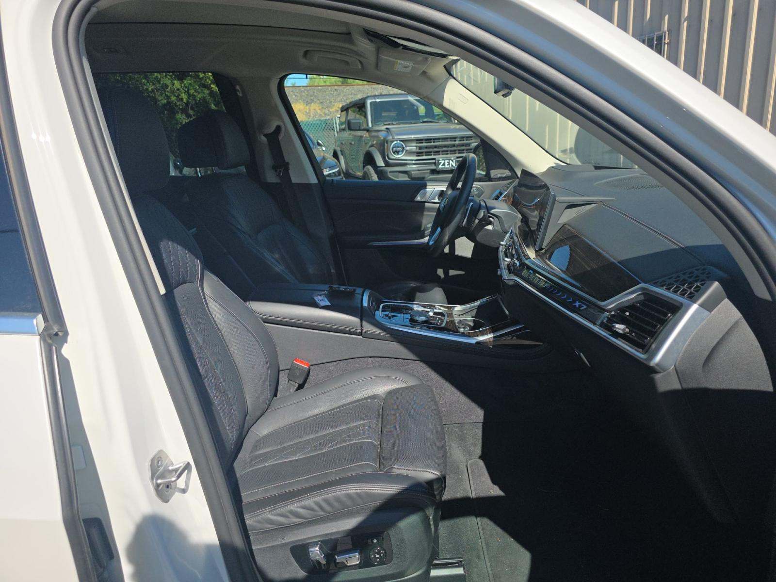 2026 BMW X7 xDrive40i AWD