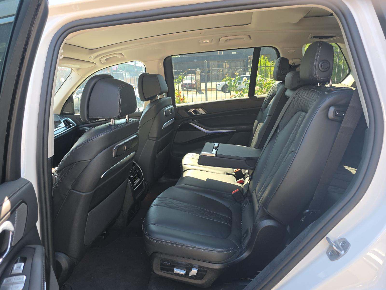 2026 BMW X7 xDrive40i AWD