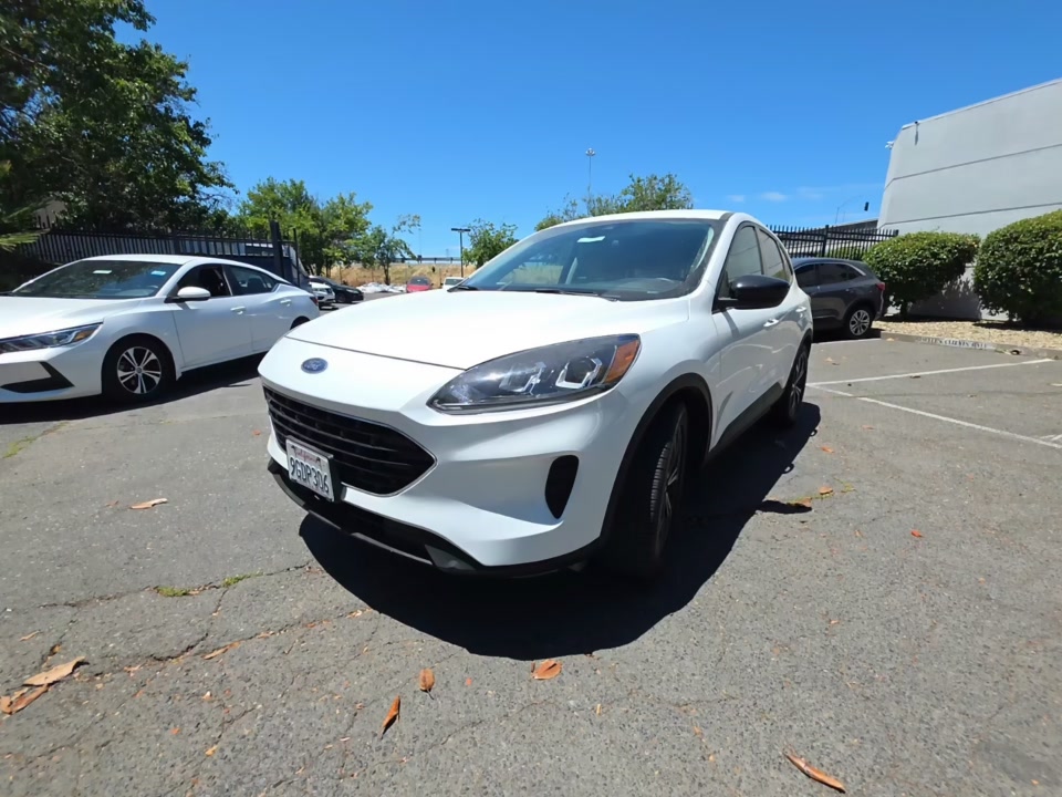 2022 Ford Escape SE FWD