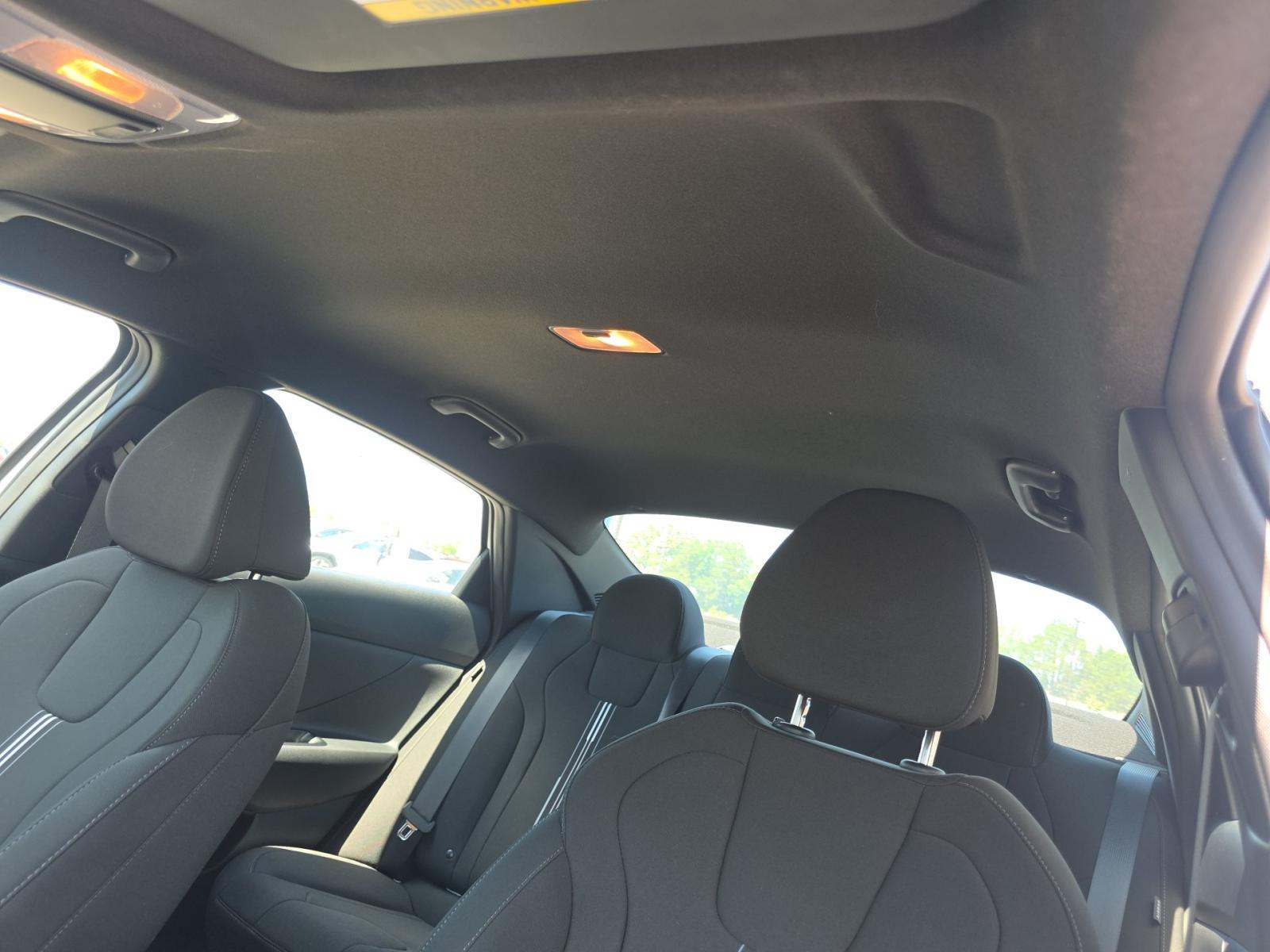 2025 Hyundai Elantra SEL Sport FWD