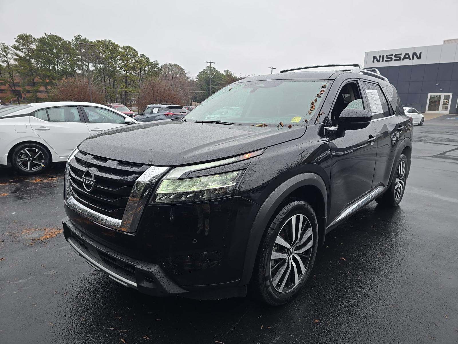 2024 Nissan Pathfinder Platinum FWD