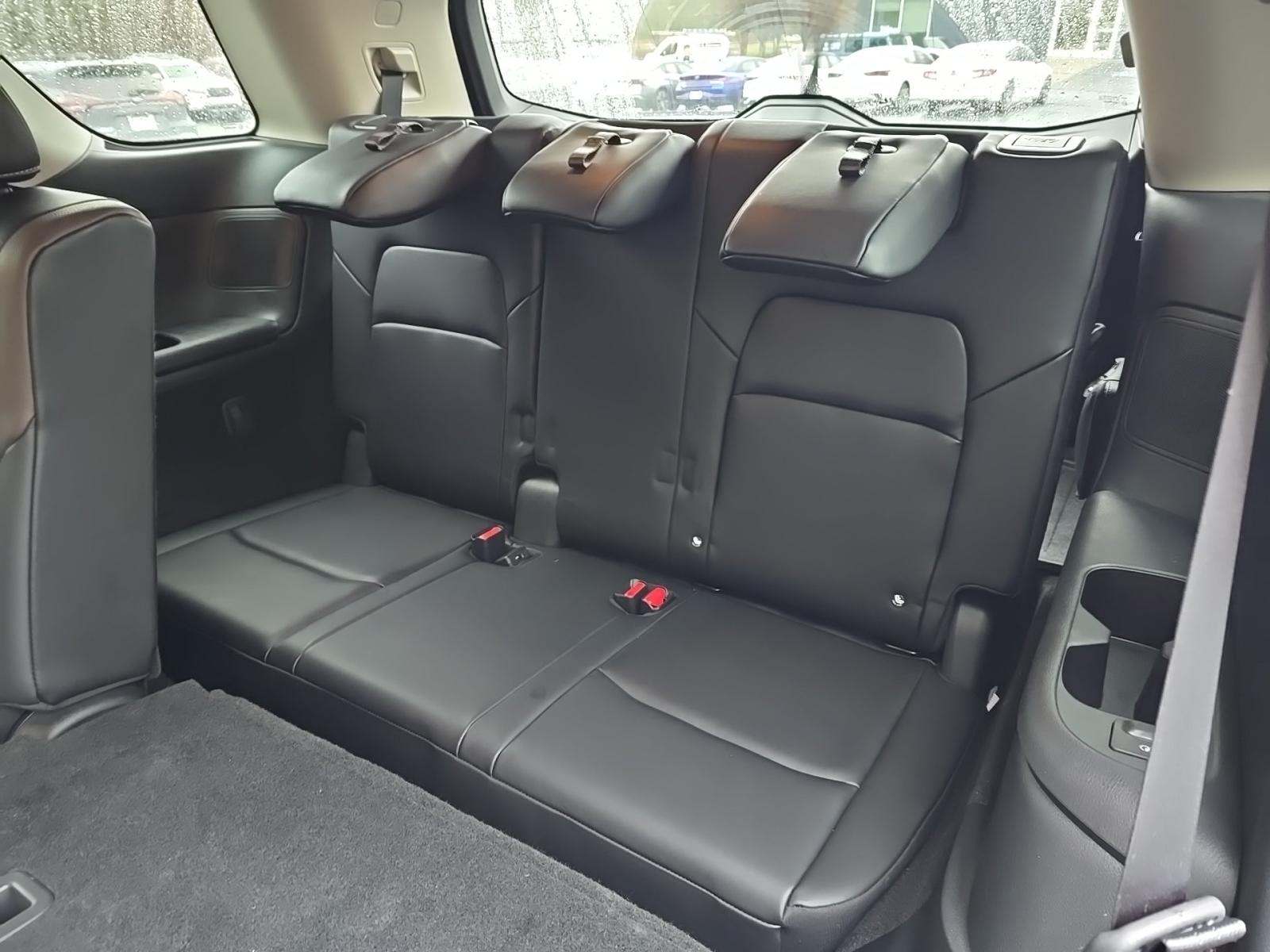 2024 Nissan Pathfinder Platinum FWD