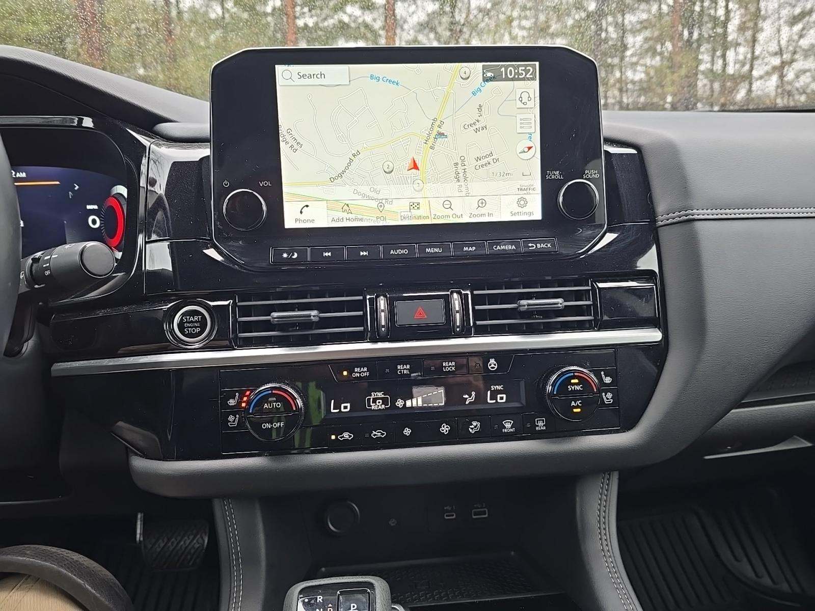 2024 Nissan Pathfinder Platinum FWD