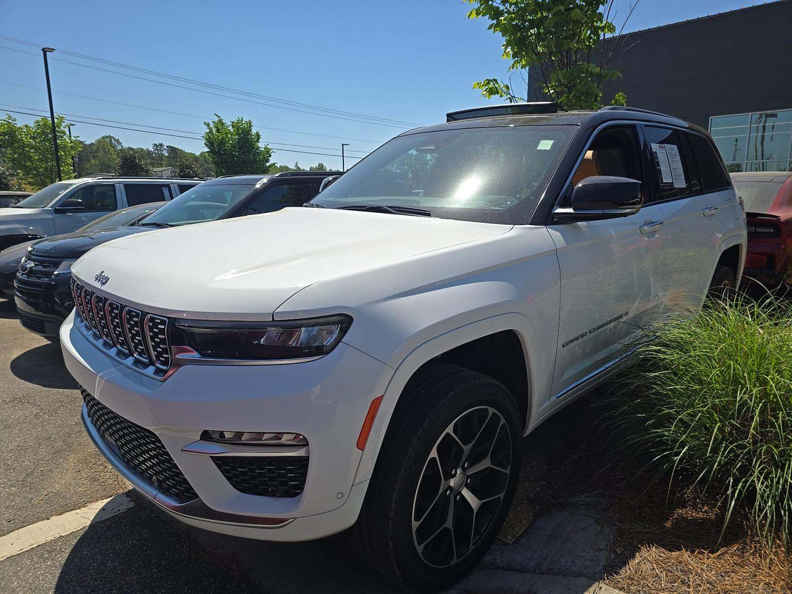 JEEP GRAND CHEROKEE - 1