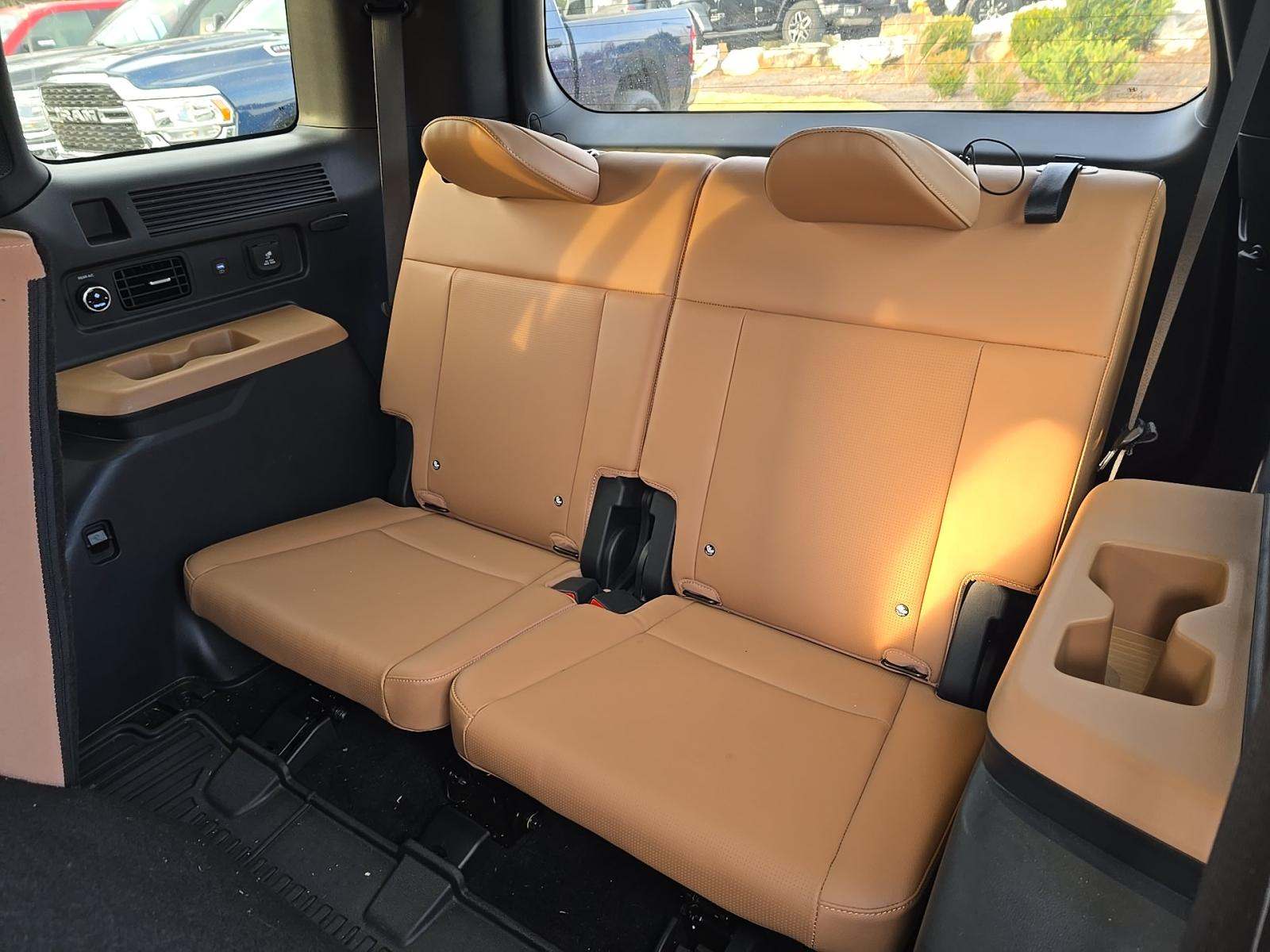 2025 Hyundai Santa Fe Hybrid Limited AWD