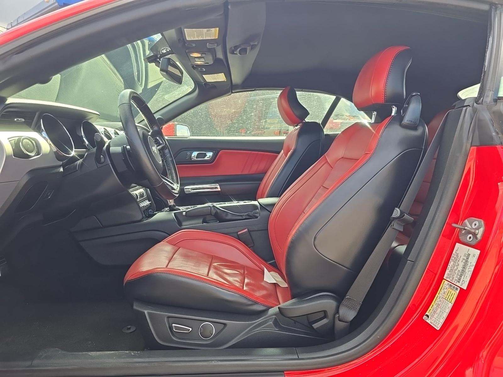 2017 Ford Mustang EcoBoost Premium RWD