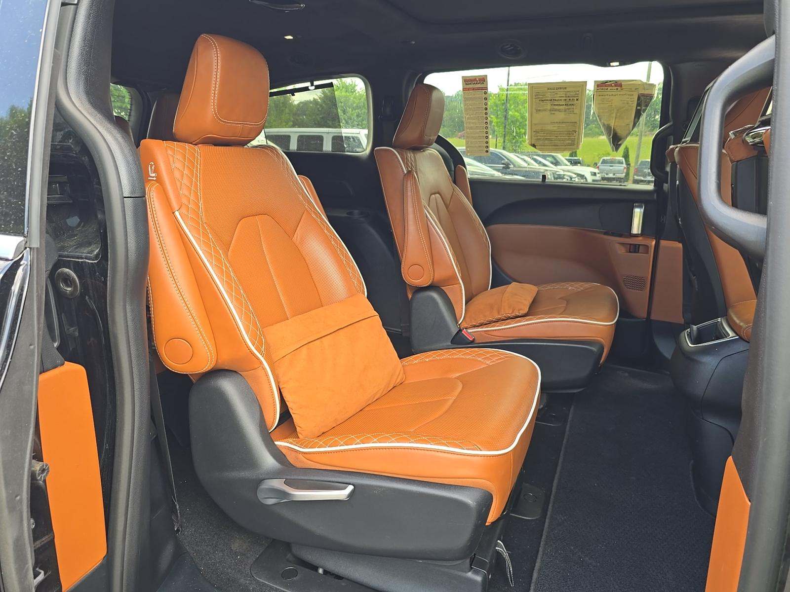 2024 Chrysler Pacifica Hybrid Pinnacle FWD