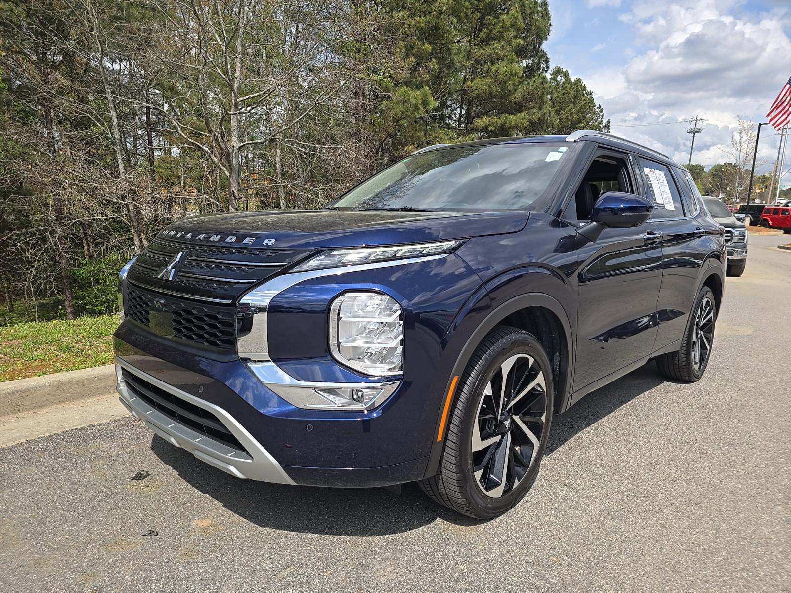 2022 Mitsubishi Outlander SEL Special Edition FWD