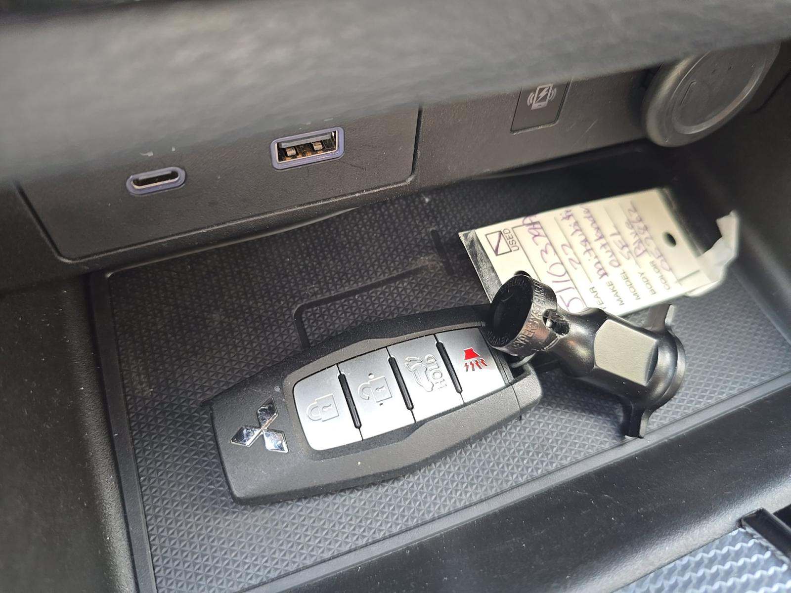 2022 Mitsubishi Outlander SEL Special Edition FWD