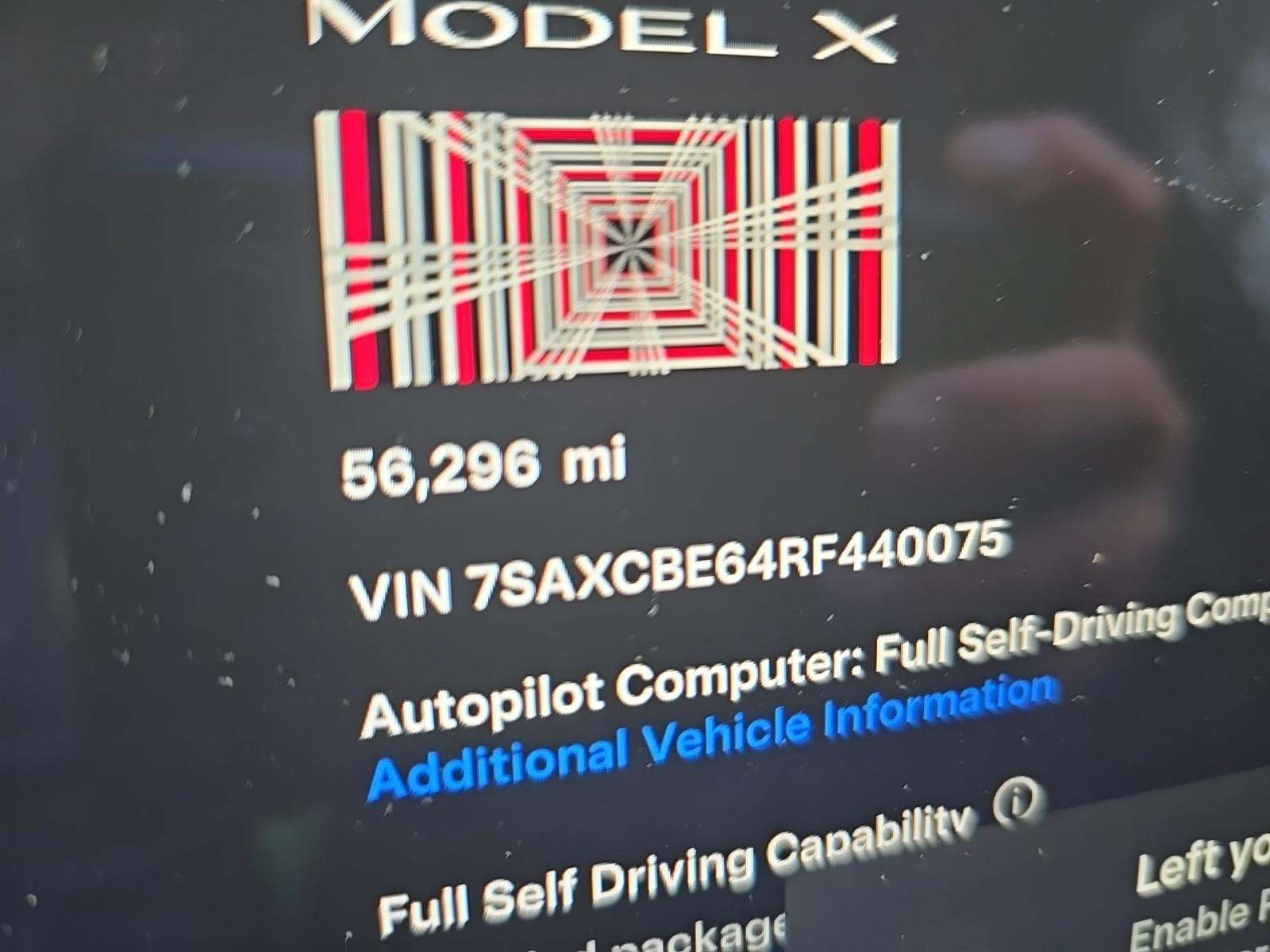TESLA MODEL X - 9