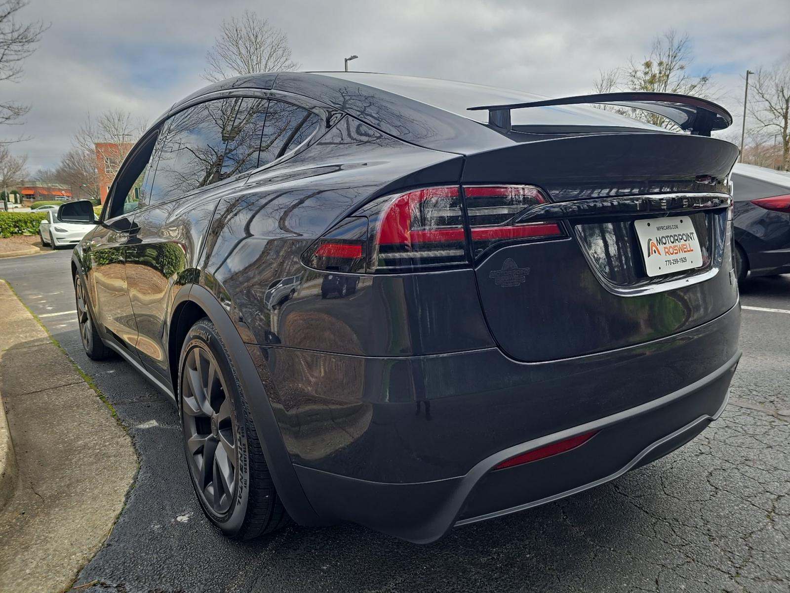 TESLA MODEL X - 2