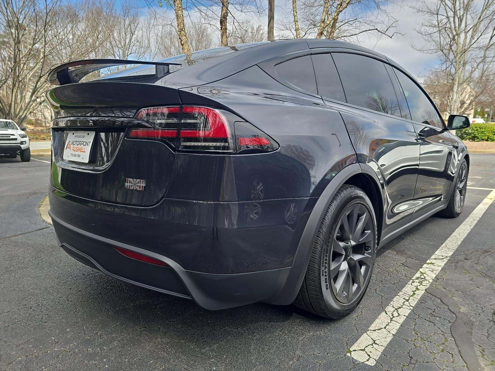 TESLA MODEL X - 3