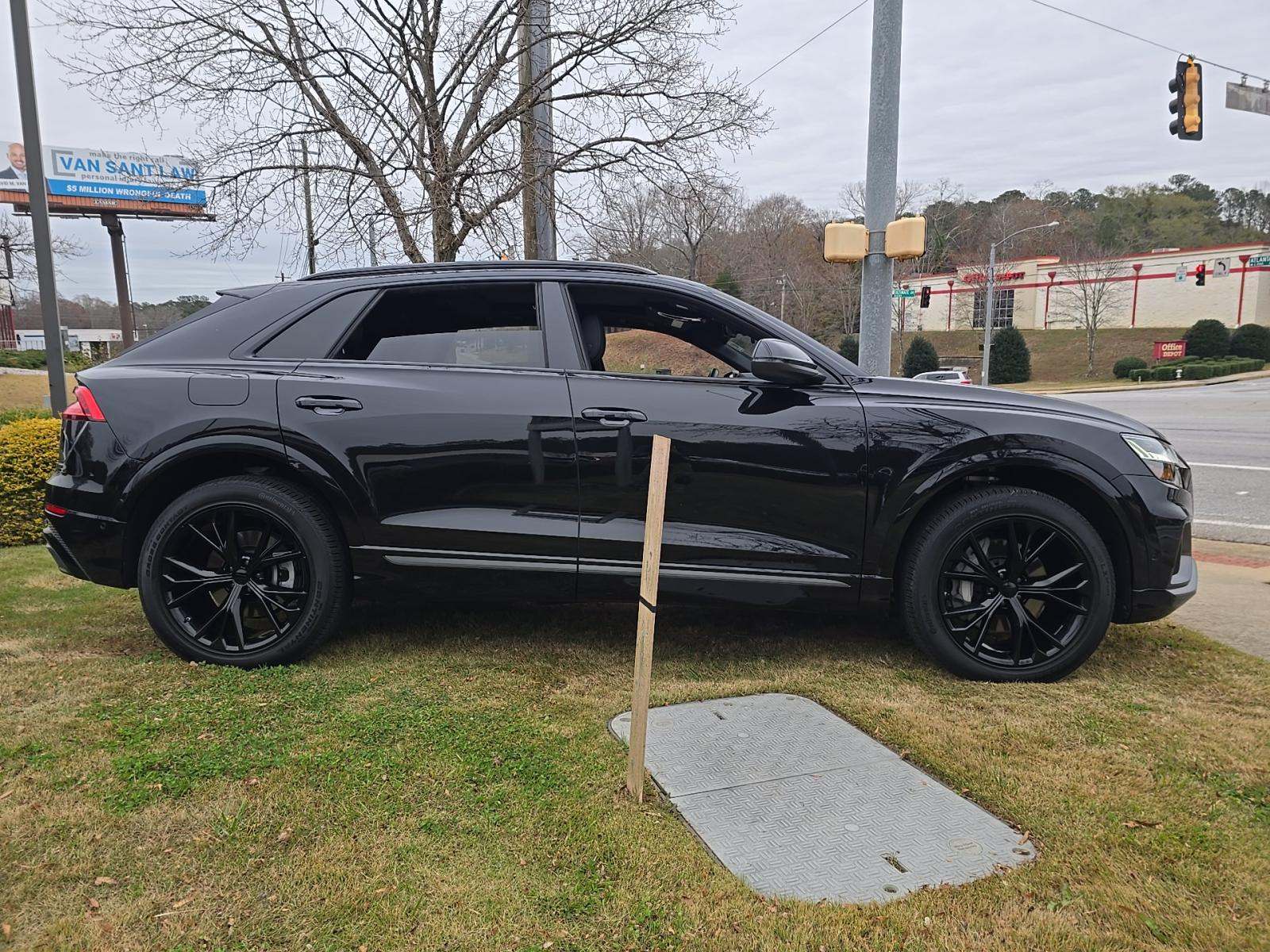 2023 Audi Q8 Premium Plus AWD