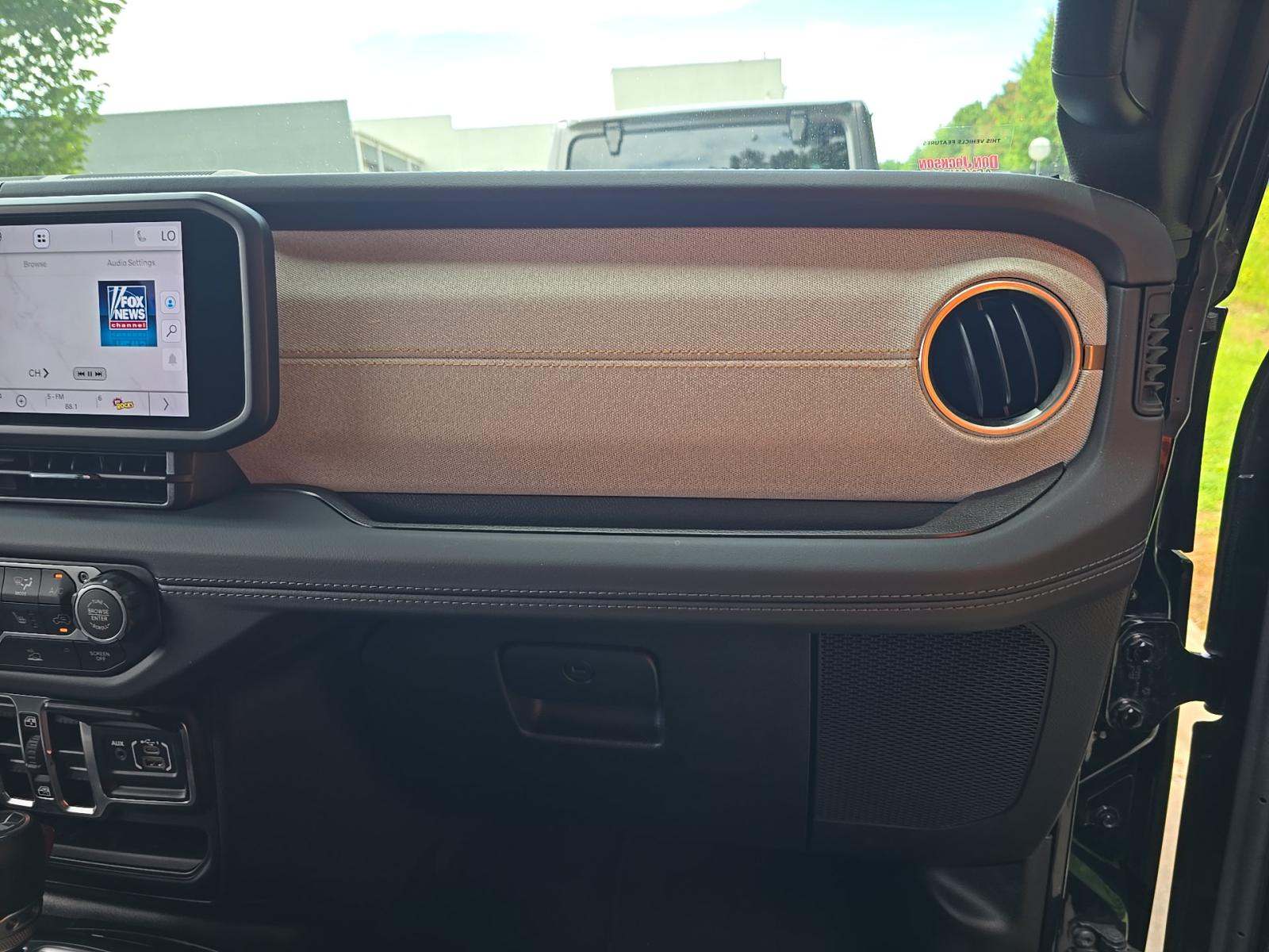 2025 Jeep Wrangler 4xe Sahara AWD