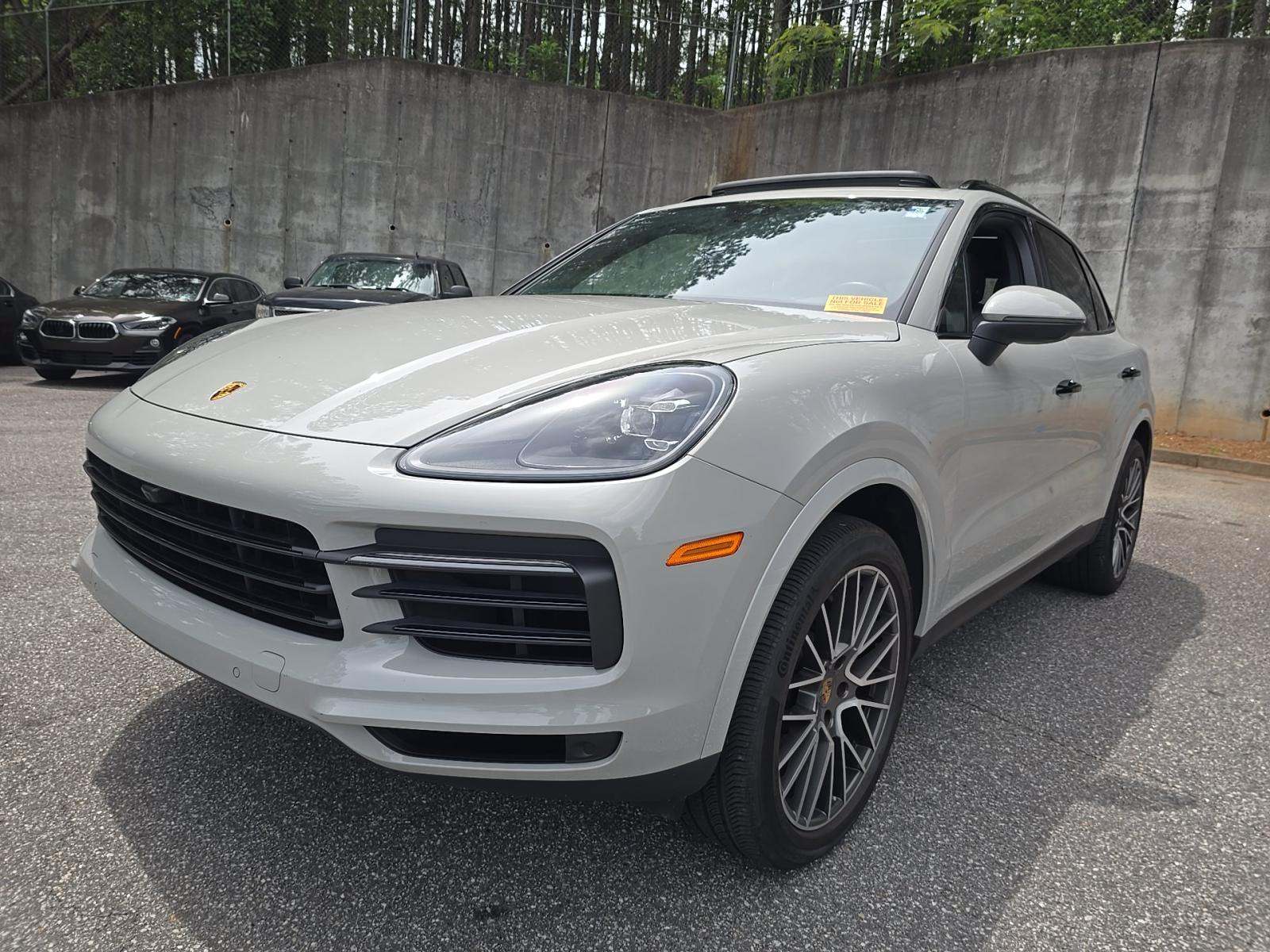 PORSCHE CAYENNE - 1