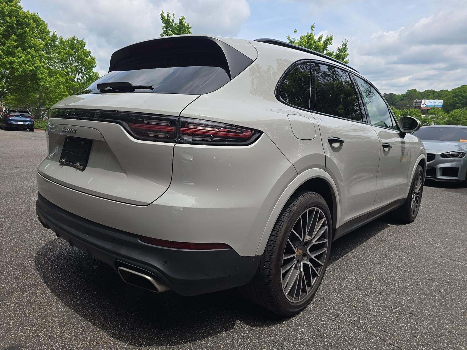 PORSCHE CAYENNE - 3