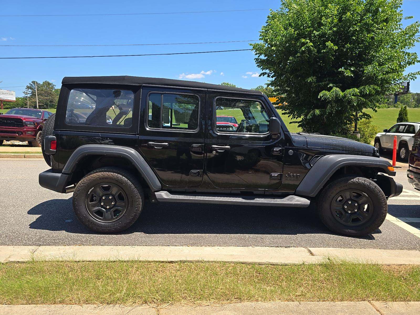 2024 Jeep Wrangler Sport AWD