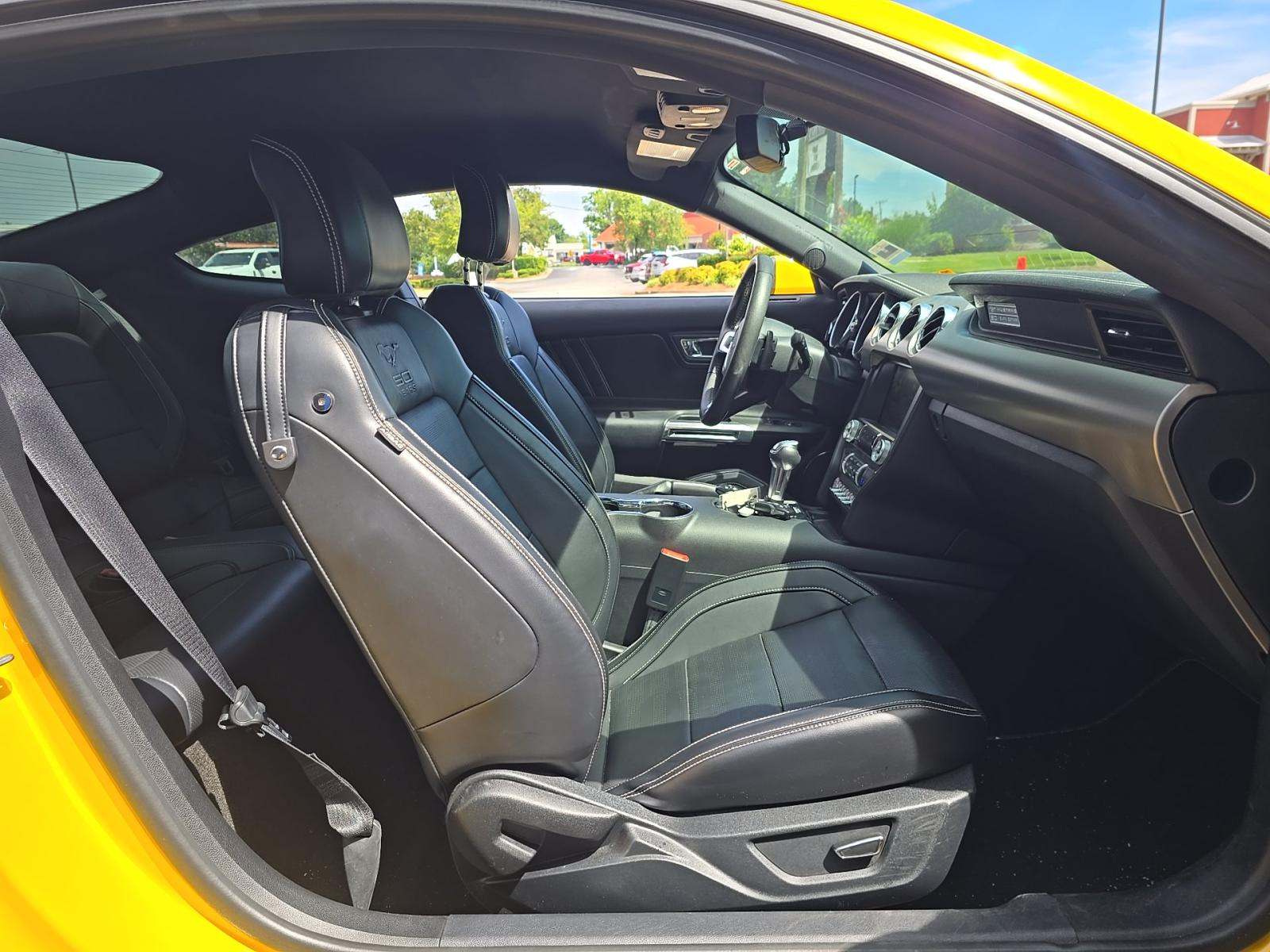 2015 Ford Mustang GT Premium RWD