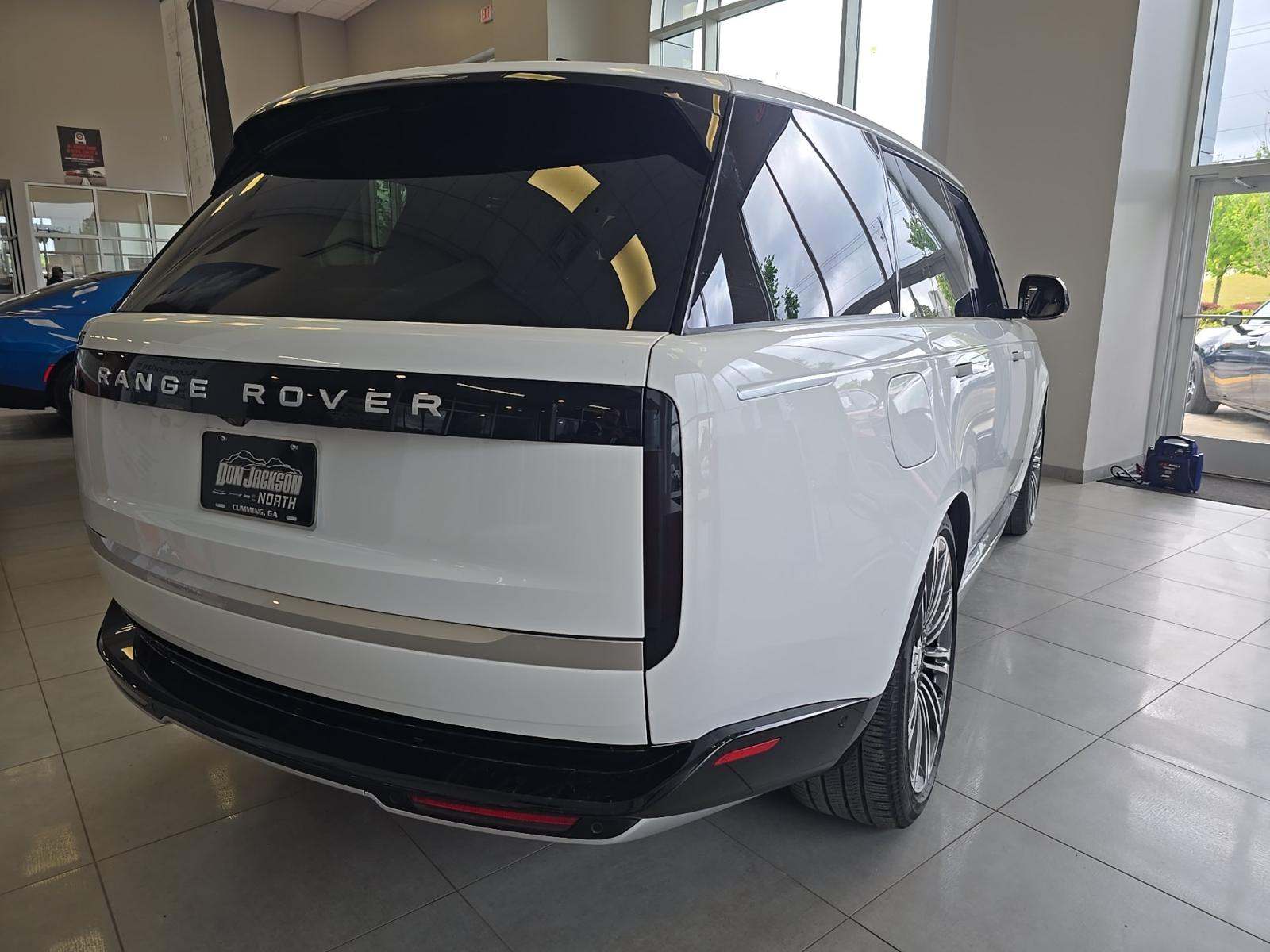 2025 Land Rover Range Rover Autobiography AWD