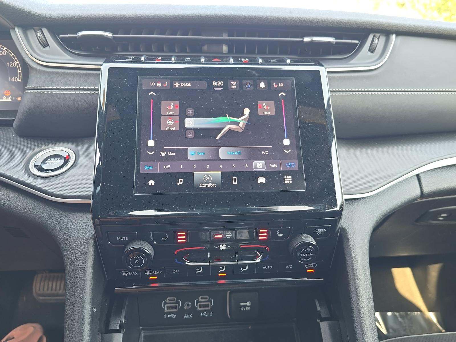 2024 Jeep Grand Cherokee Altitude AWD