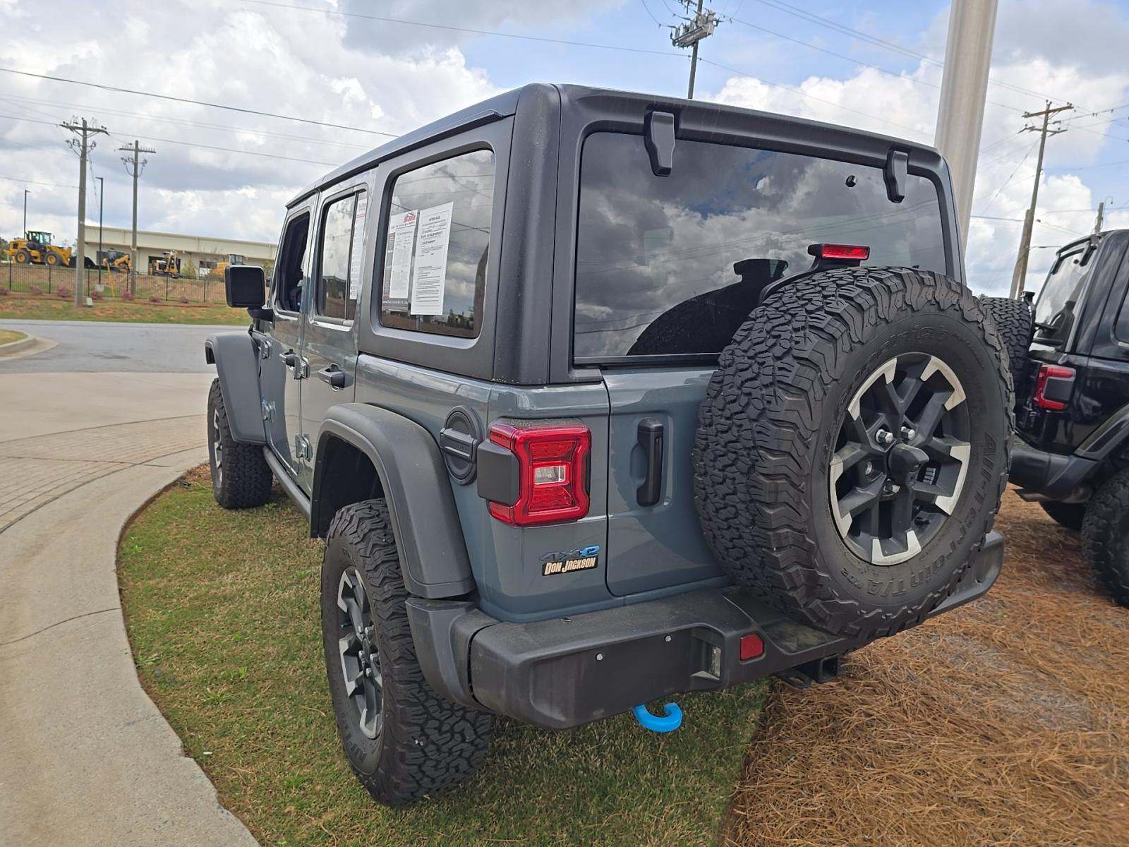 JEEP GRAND CHEROKEE - 2