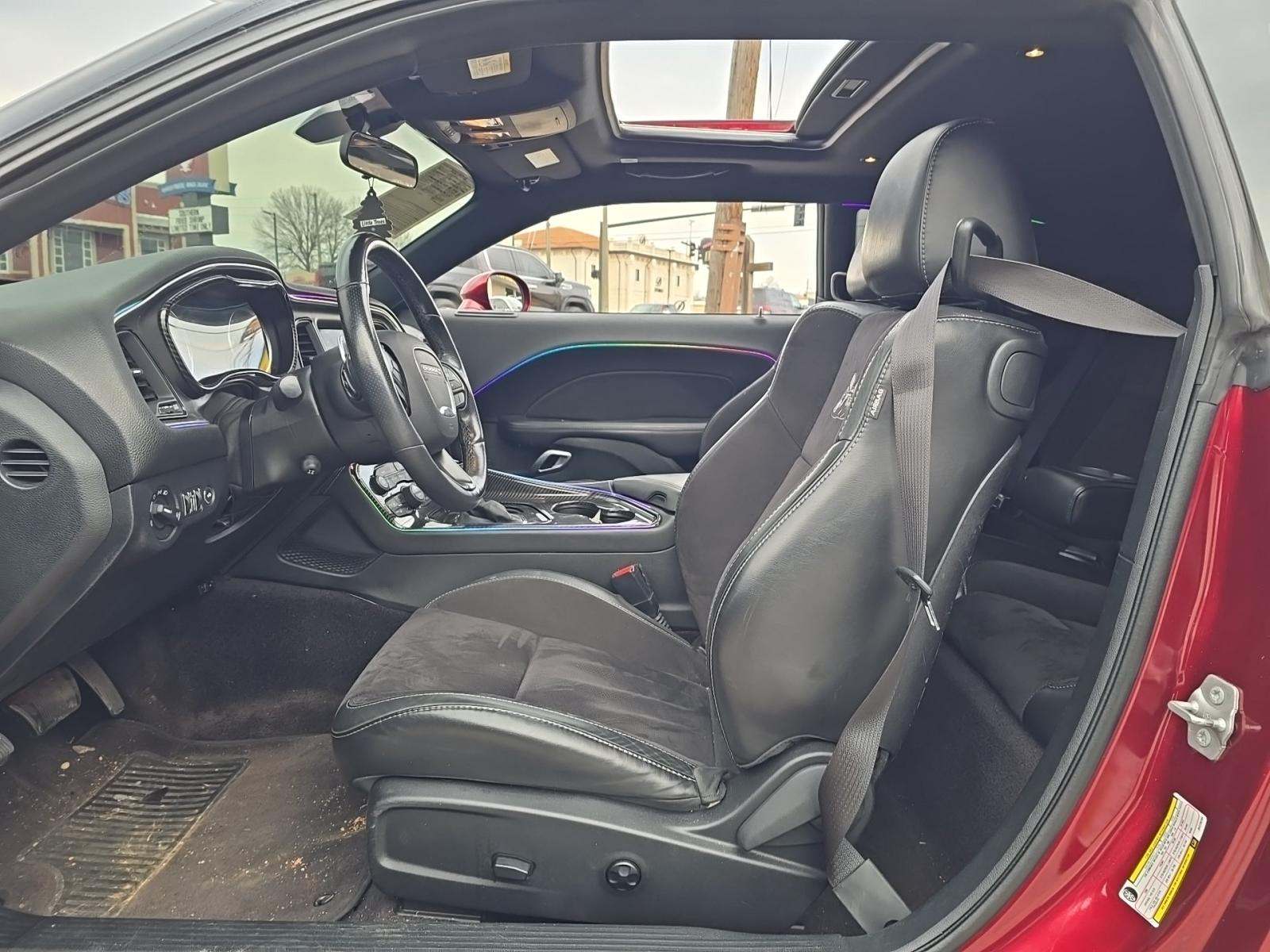 2018 Dodge Challenger R/T 392 HEMI Scat Pack Shaker RWD