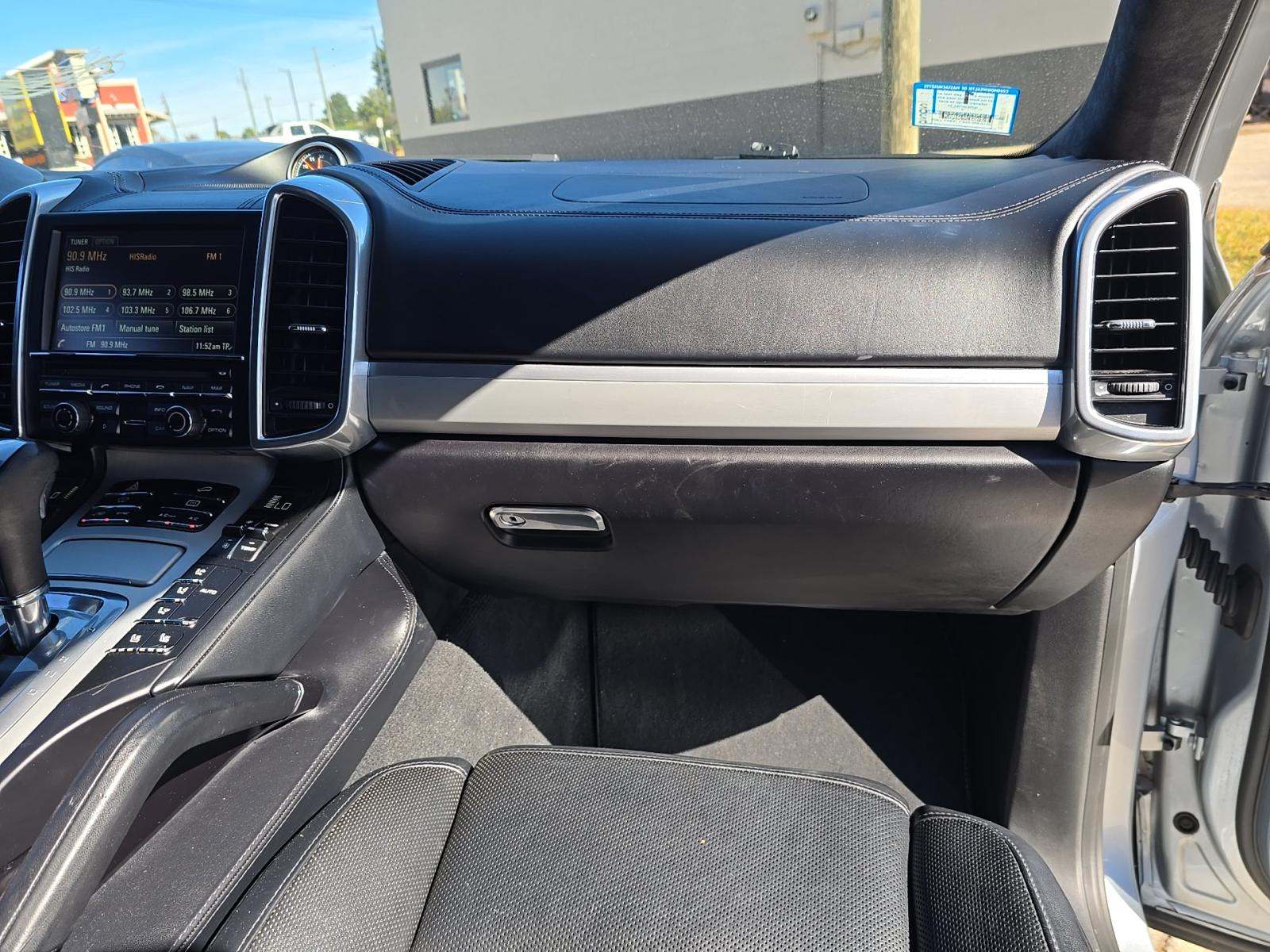 2016 Porsche Cayenne GTS AWD