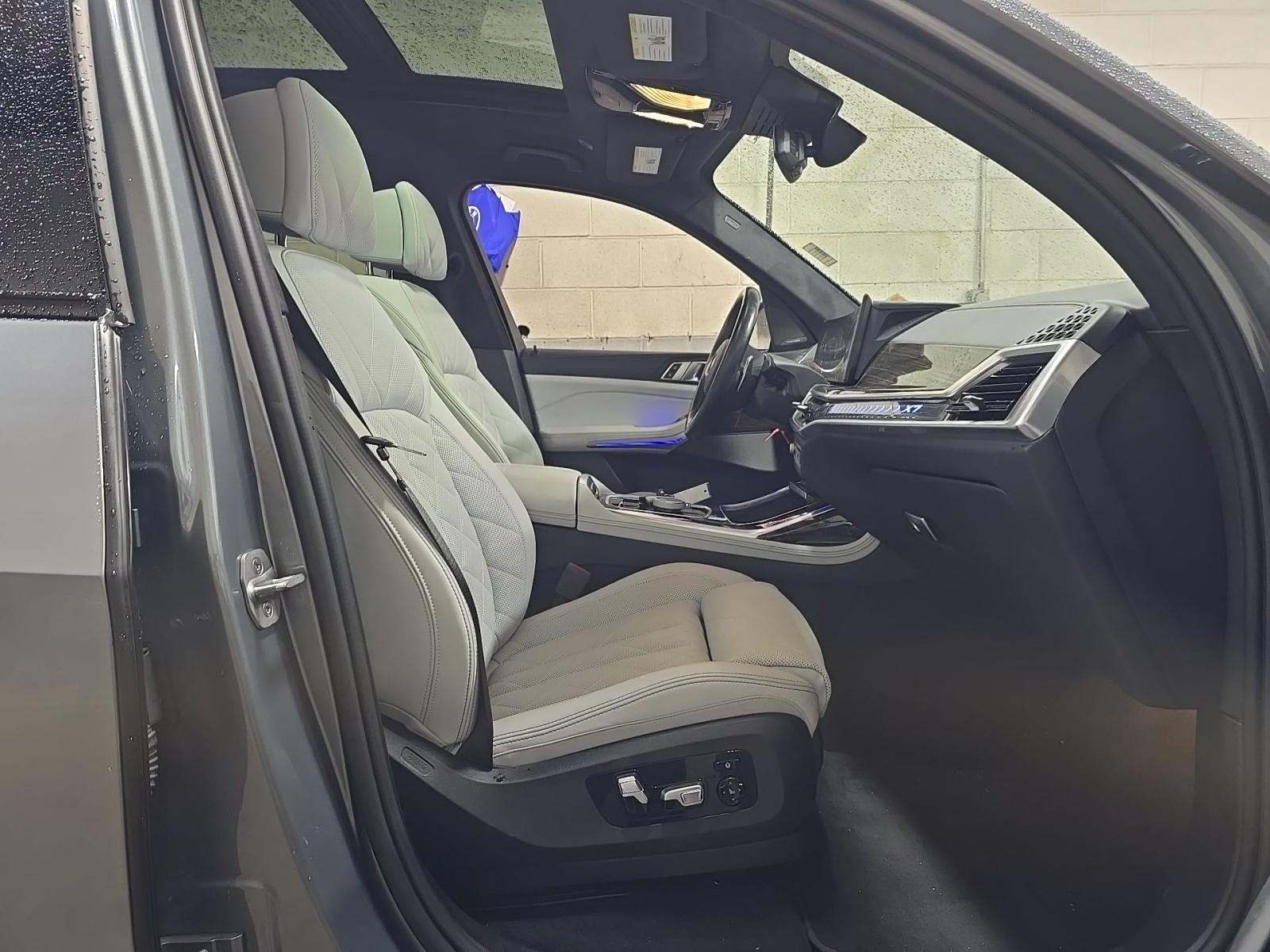 2023 BMW X7 xDrive40i AWD