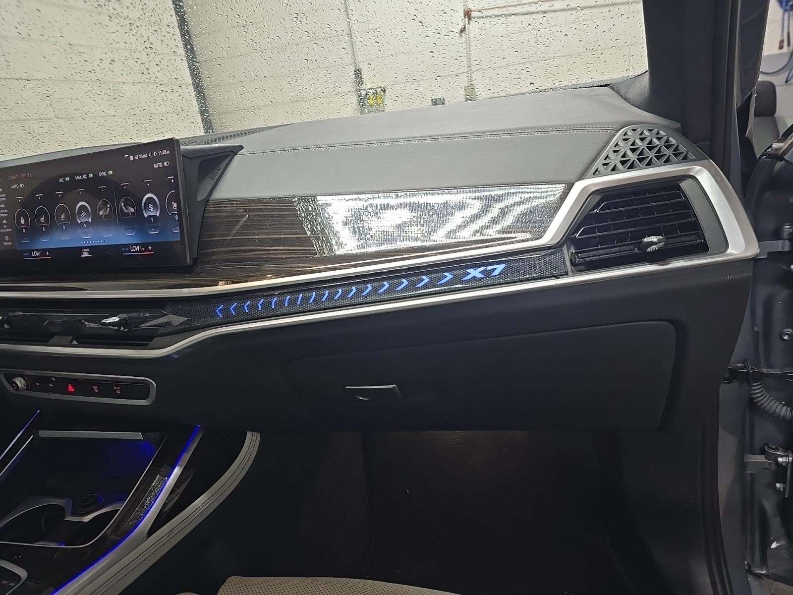 2023 BMW X7 xDrive40i AWD