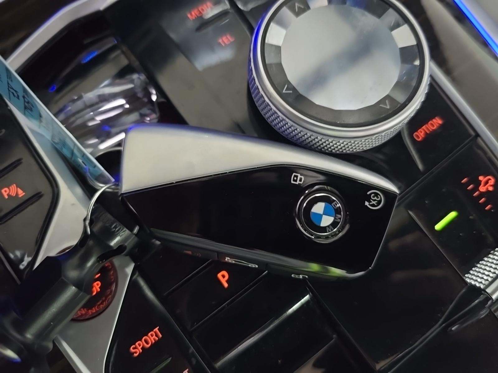 2023 BMW X7 xDrive40i AWD