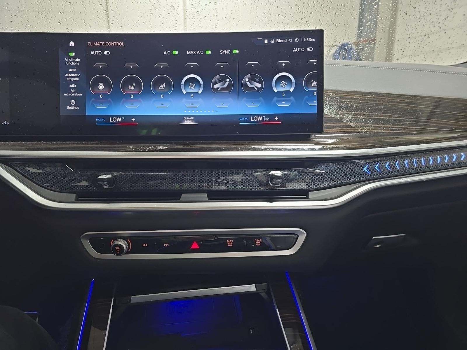 2023 BMW X7 xDrive40i AWD