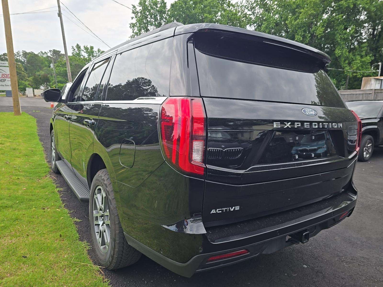 FORD EXPEDITION - 2