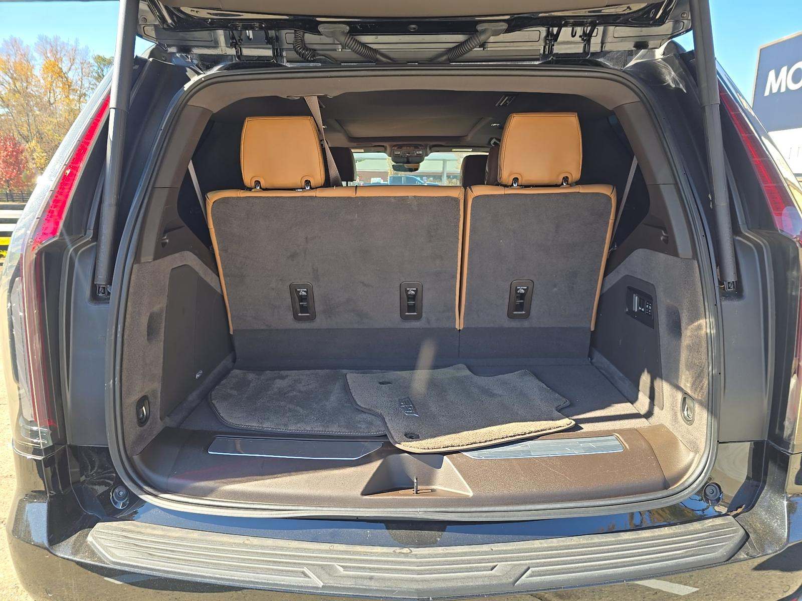 2023 Cadillac Escalade Sport AWD