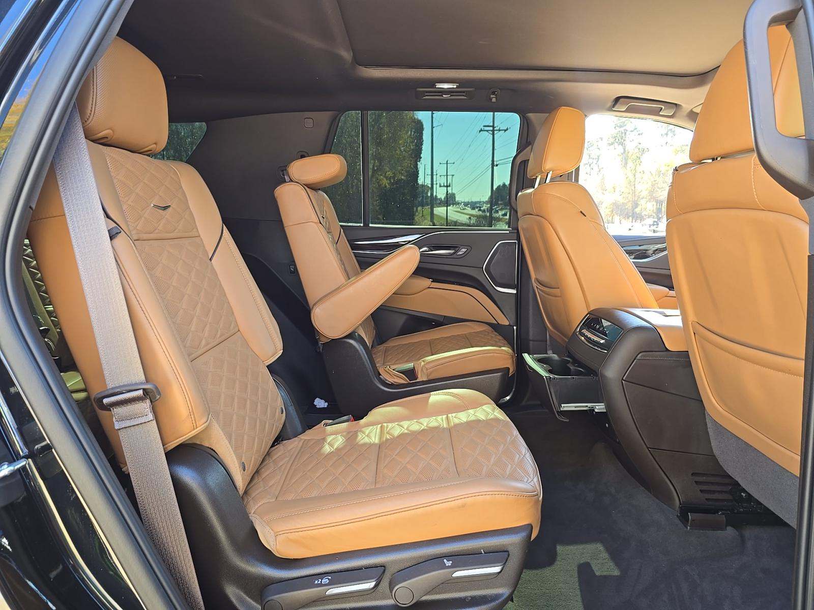 2023 Cadillac Escalade Sport AWD