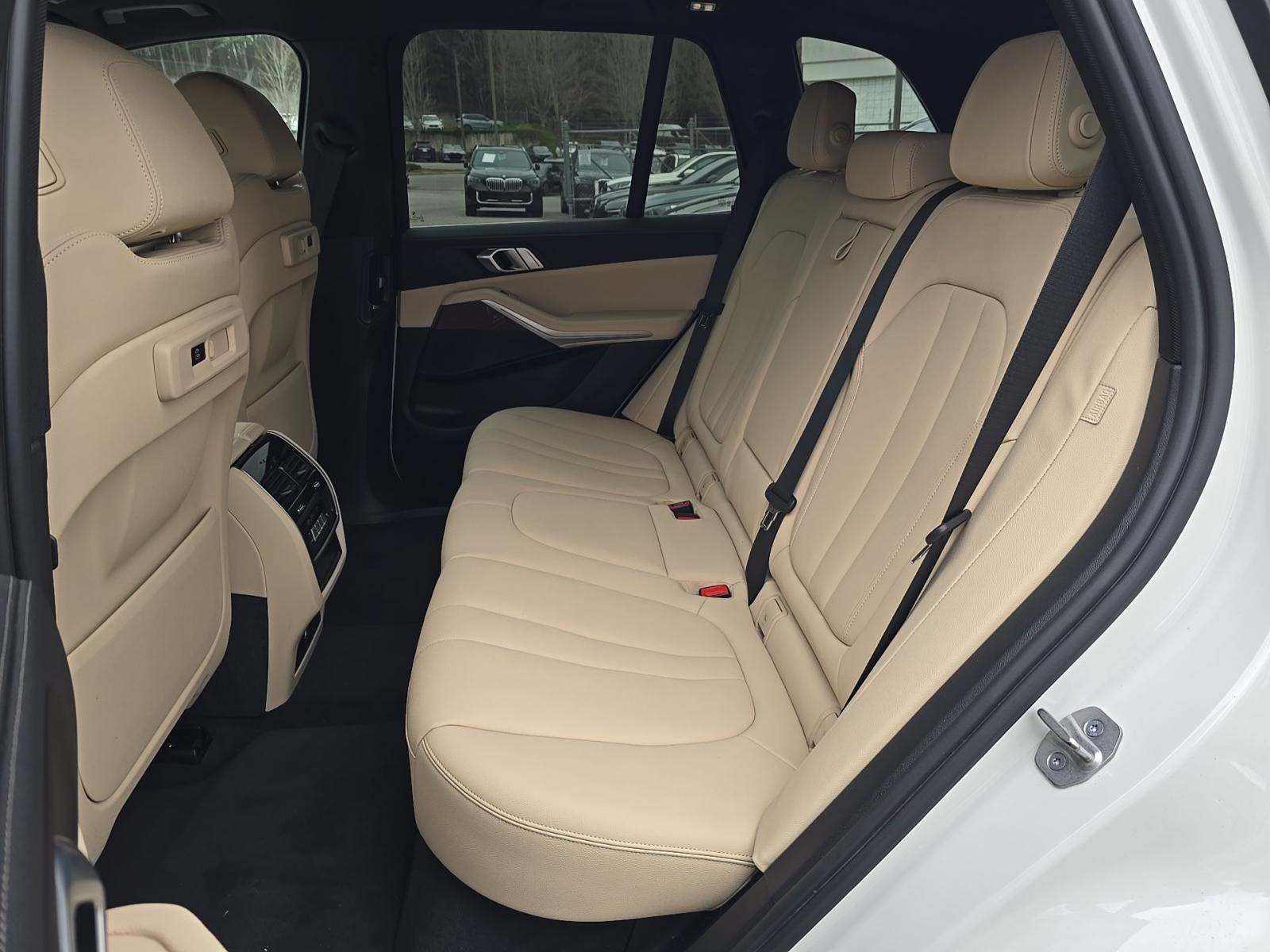 2022 BMW X5 sDrive40i RWD