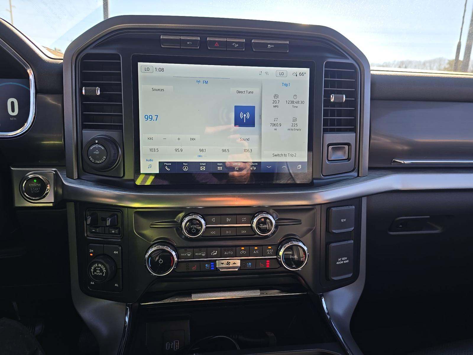 2022 Ford F-150 Lariat AWD