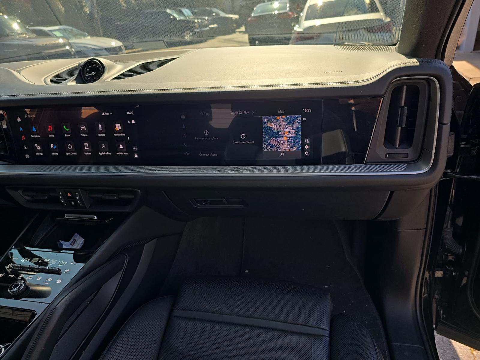 2025 Porsche Cayenne Base AWD