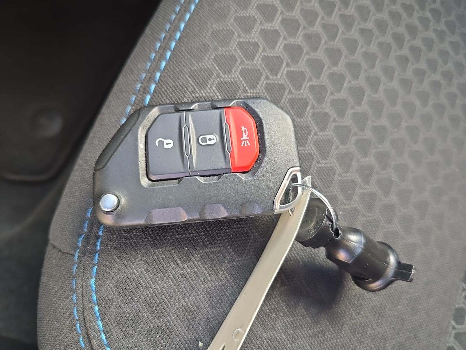 JEEP 4XE RUBICON - 8