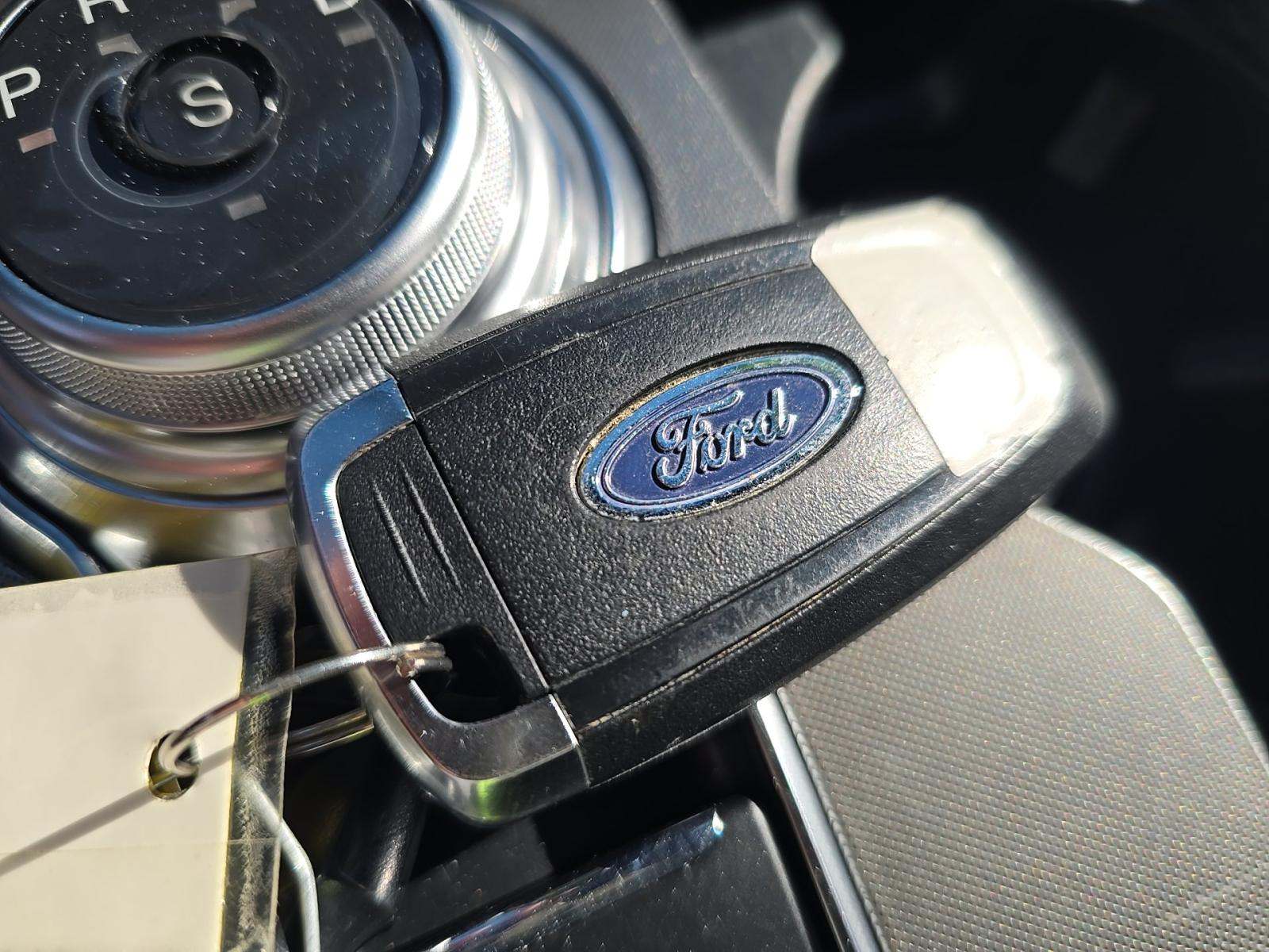 2024 Ford Edge Titanium AWD