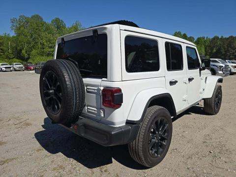 JEEP 4XE SAHARA - 3