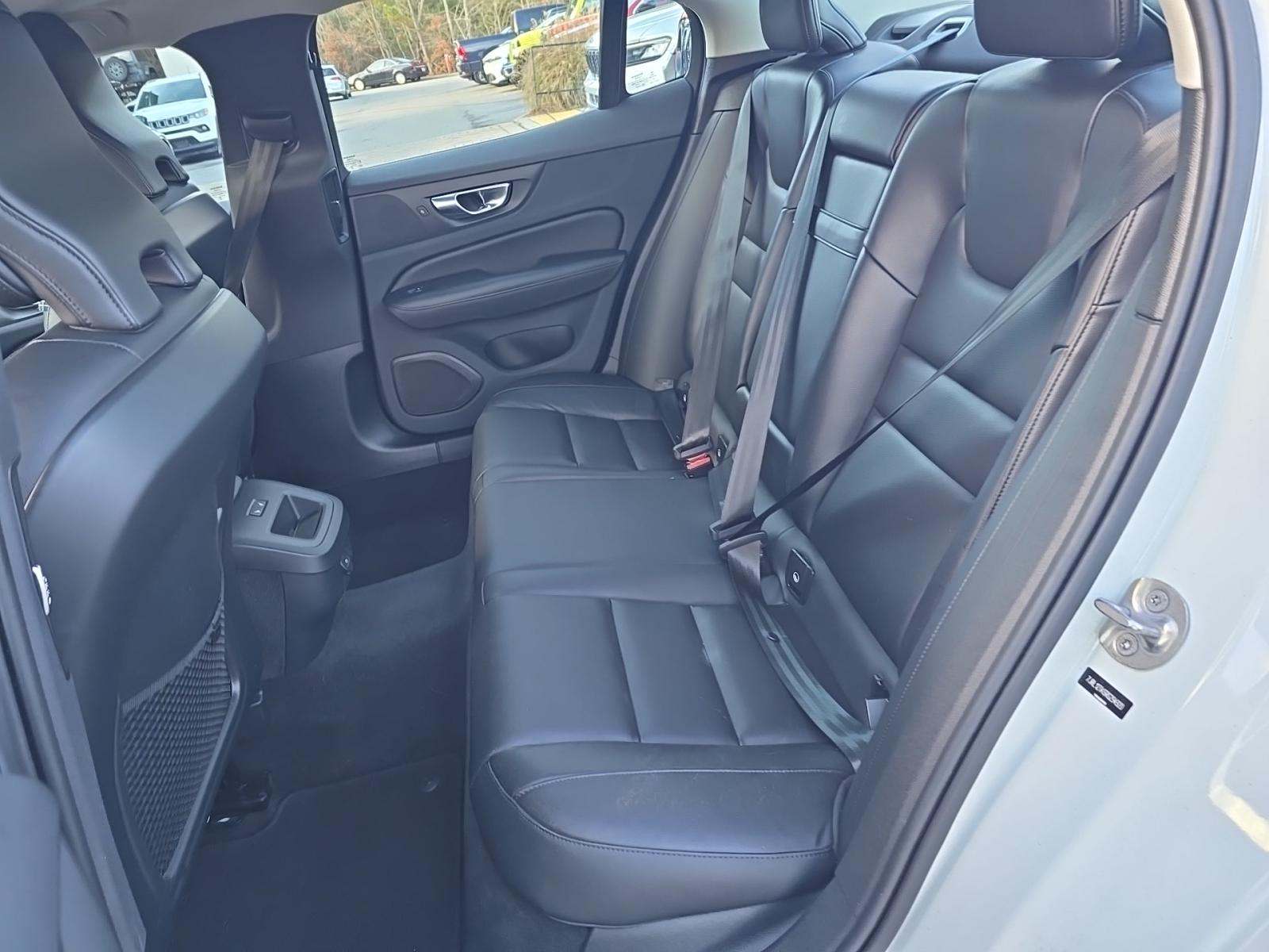 2024 Volvo S60 B5 Core AWD