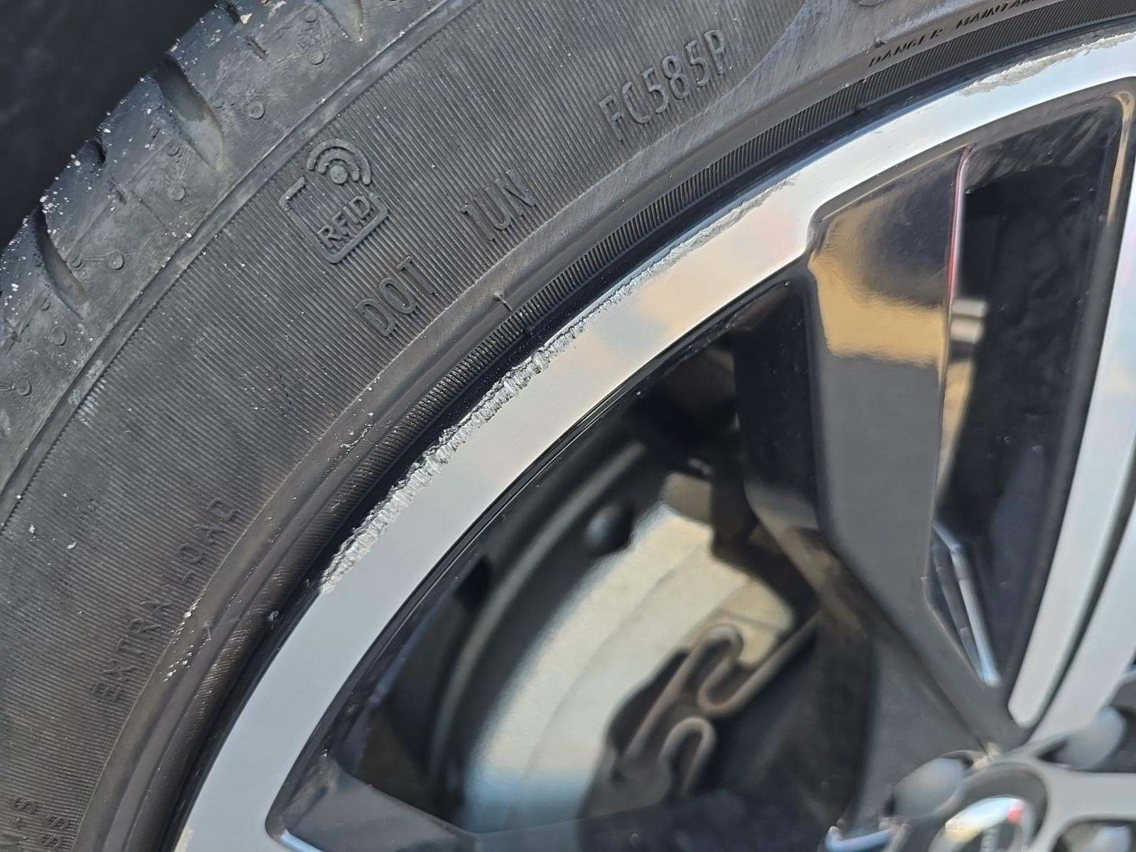 2024 Volvo S60 B5 Core AWD