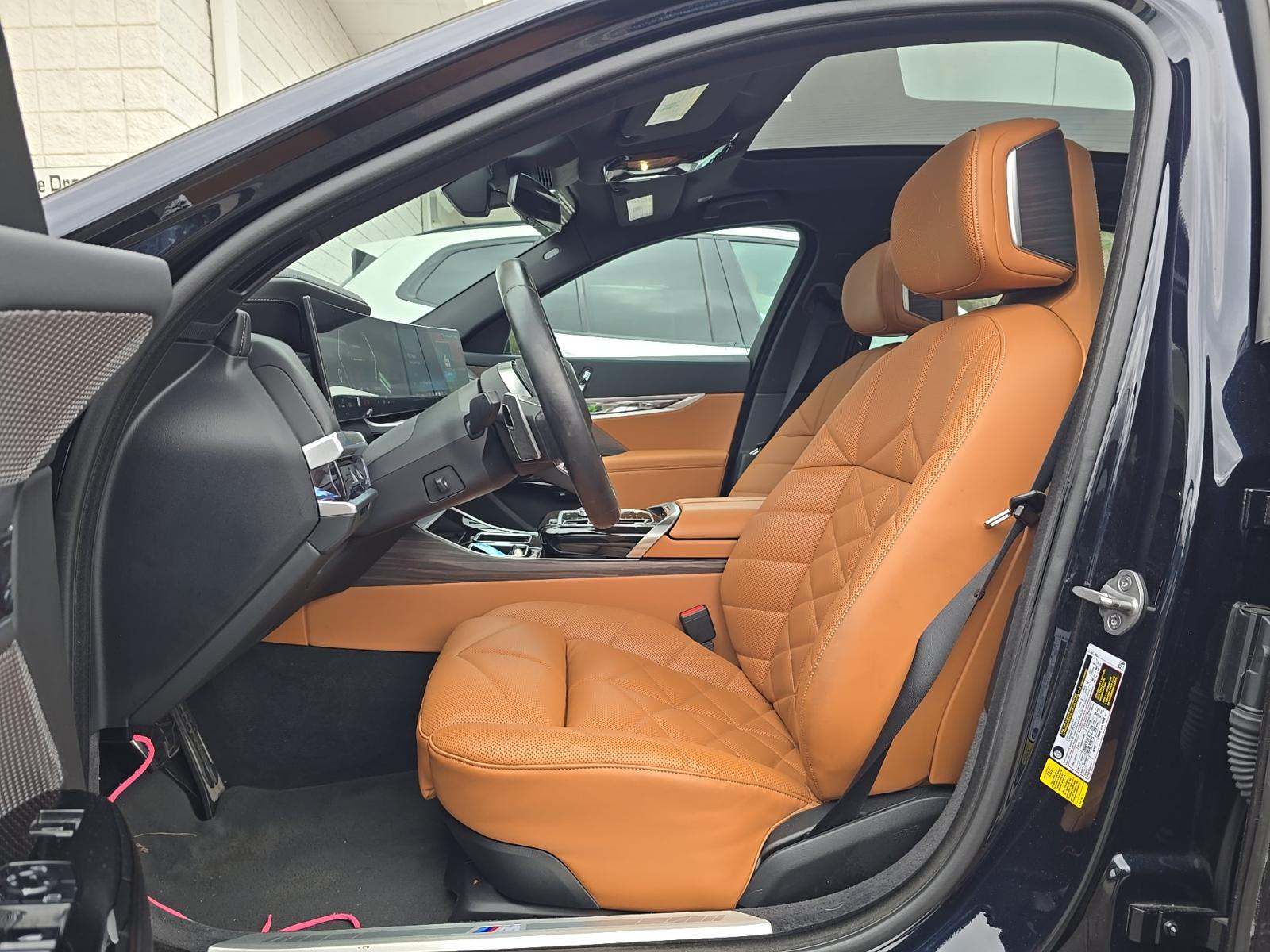 2023 BMW 7 Series 740i RWD