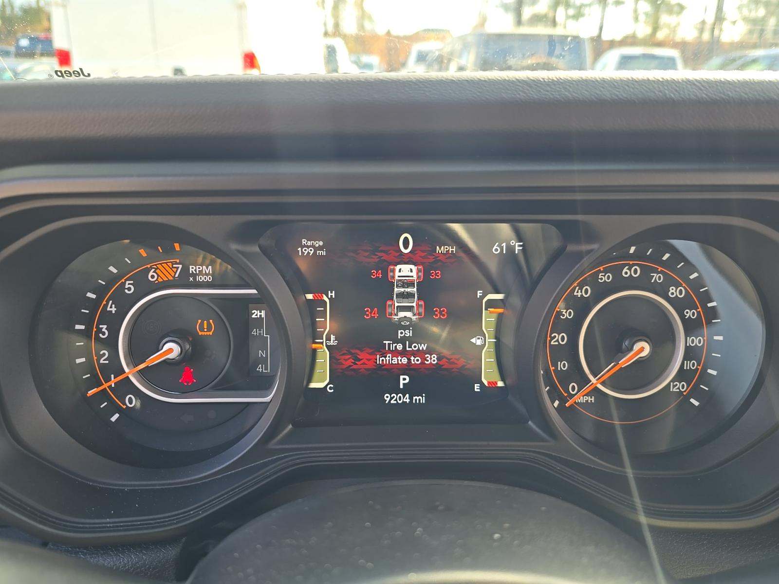 2025 Jeep Wrangler Sahara AWD