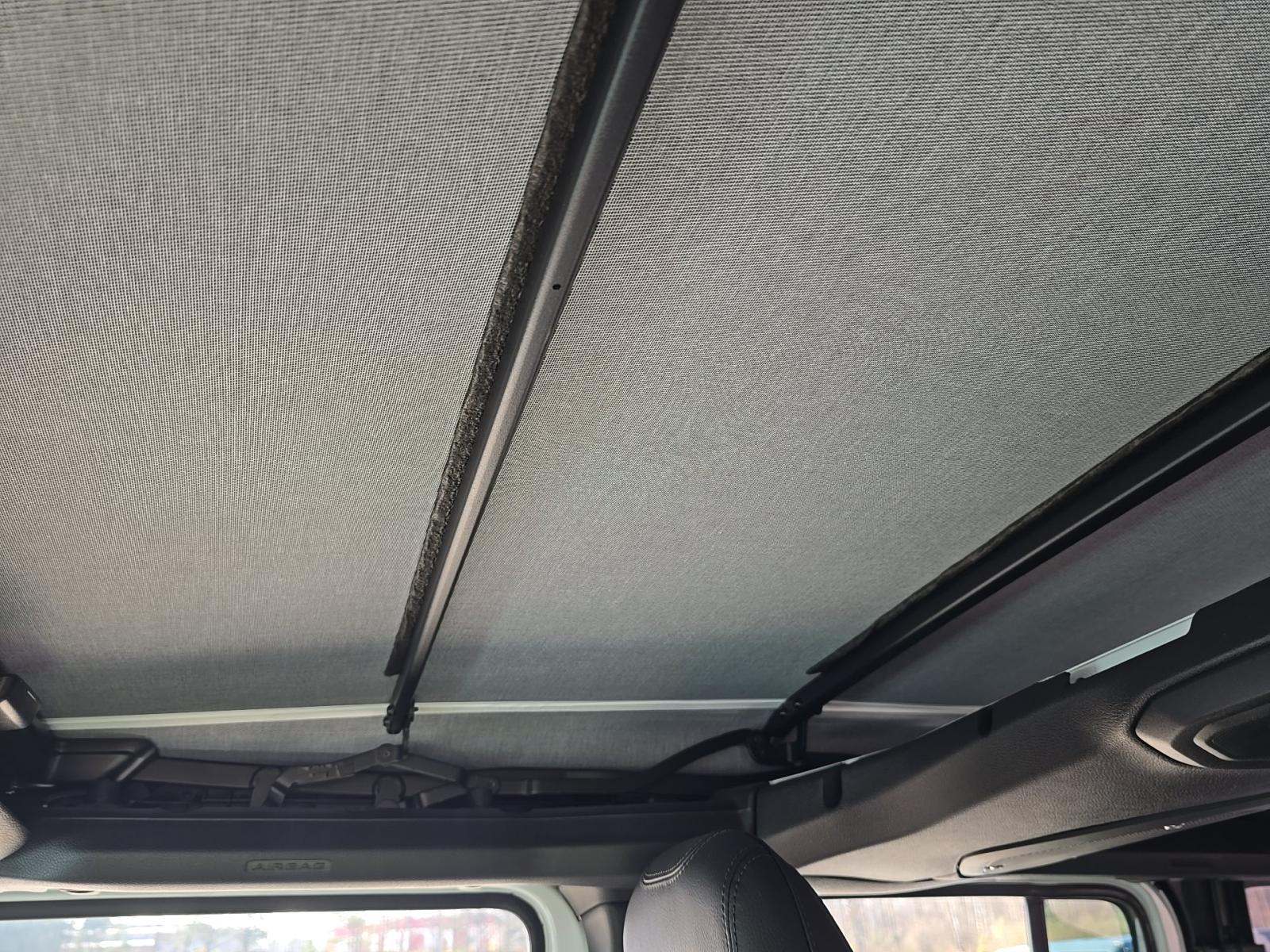 2025 Jeep Wrangler Sahara AWD