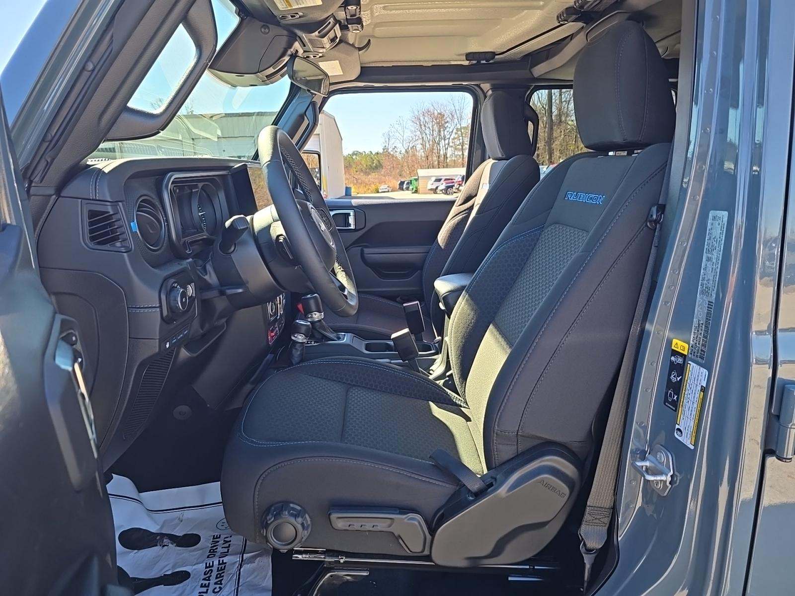 JEEP 4XE RUBICON - 6