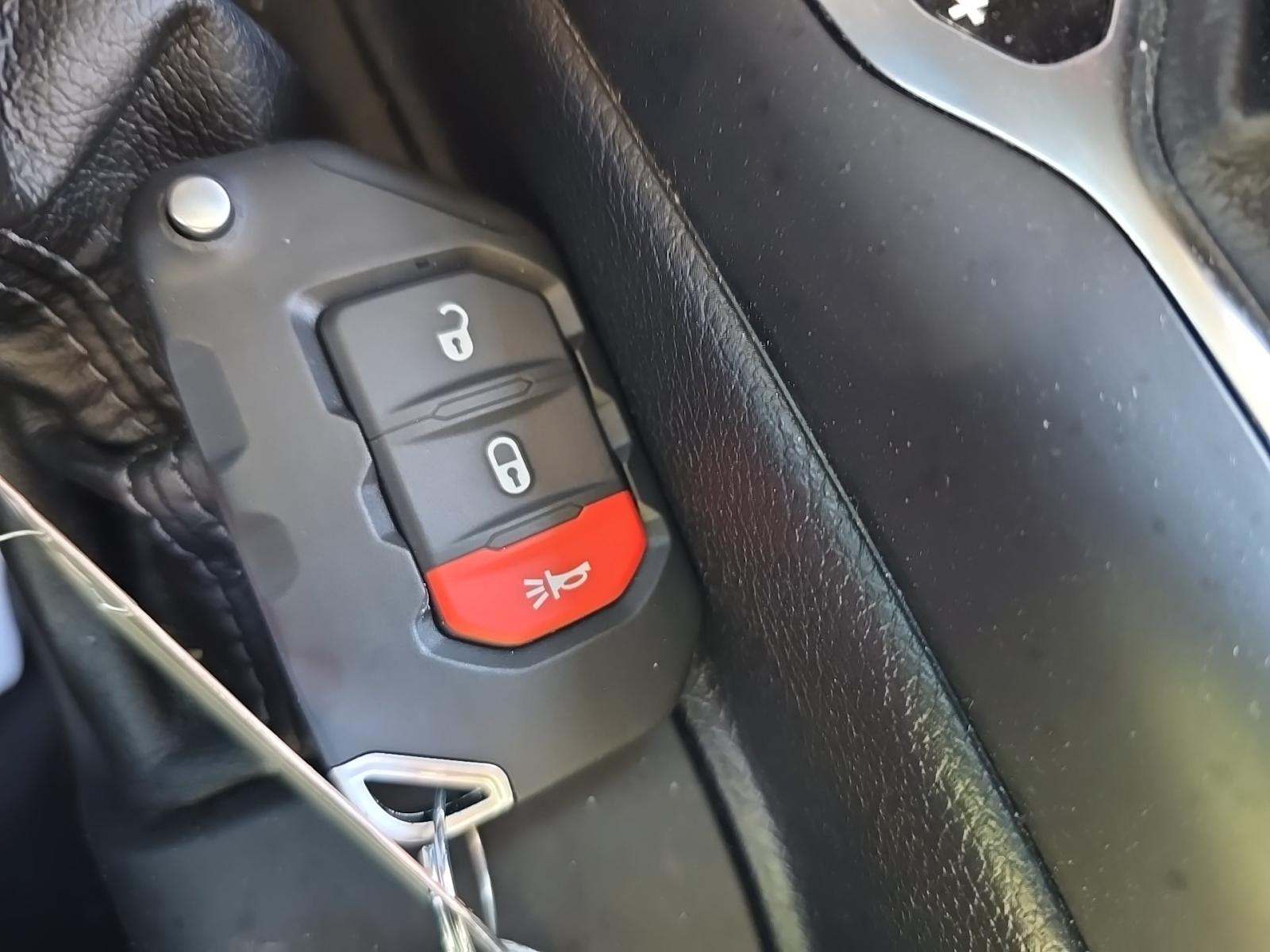 JEEP 4XE RUBICON - 8