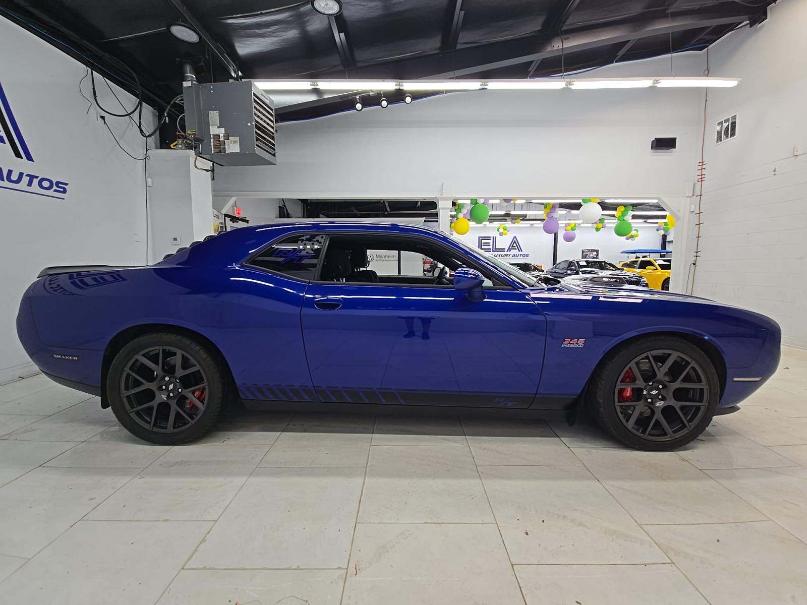 2018 Dodge Challenger R/T Shaker RWD