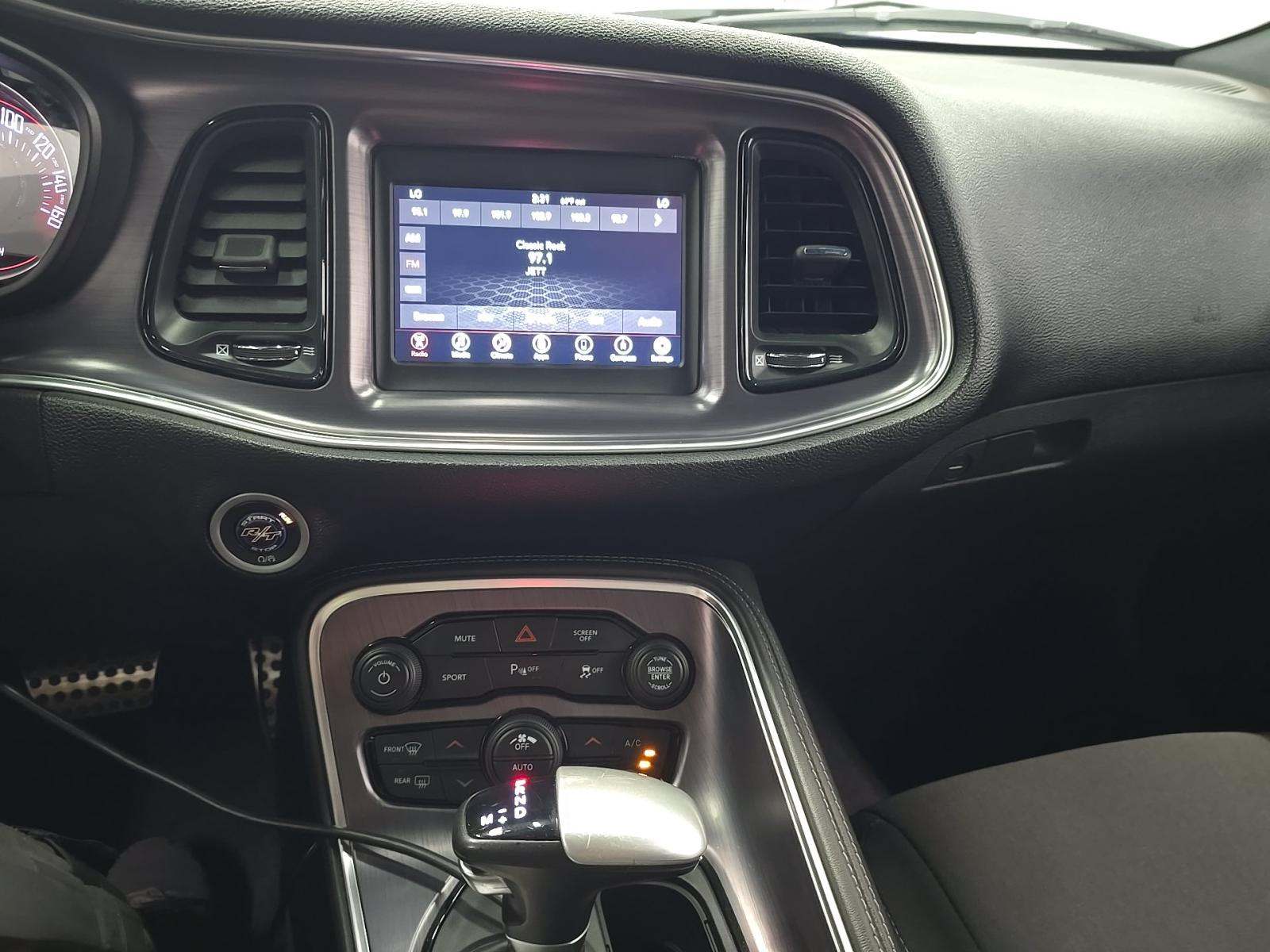 2018 Dodge Challenger R/T Shaker RWD