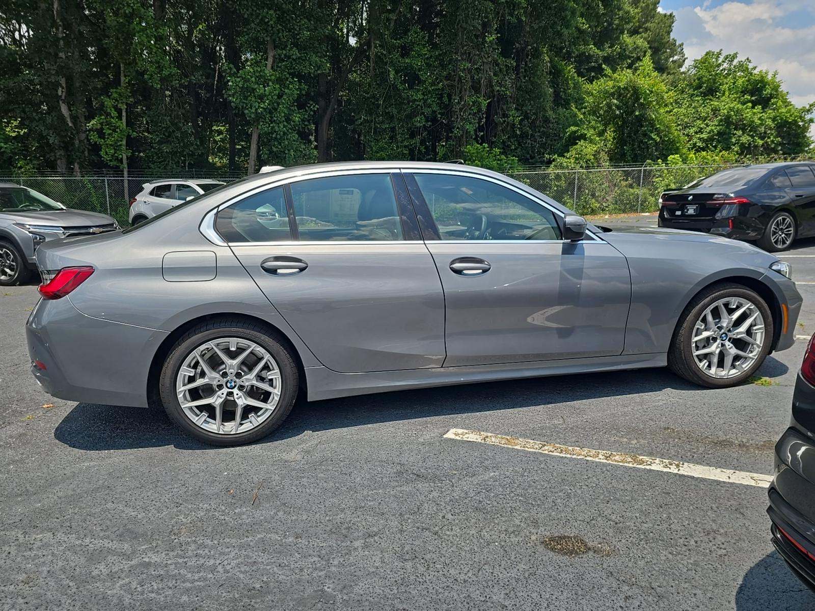 2025 BMW 3 Series 330i RWD